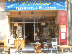 http://www.laubainebrocante.com/